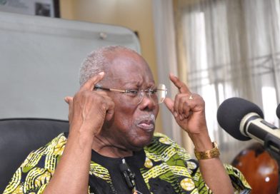 Lagos LG Poll:’Be Courageous’, Bode George Tells PDP Candidates As Party Flags Off Council Election Campaign ….Presents Flags  To Candidates