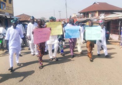 Osogbo Royal Families, Indigenes Protest Abuse Of Power By Ataoja